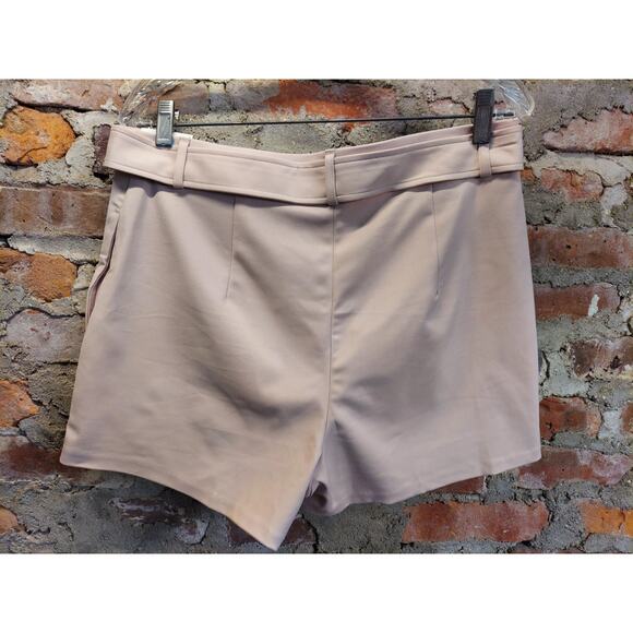 New Express Shorts Womens Sz 10 Shortie High Rise Pink nj - Picture 3 of 3